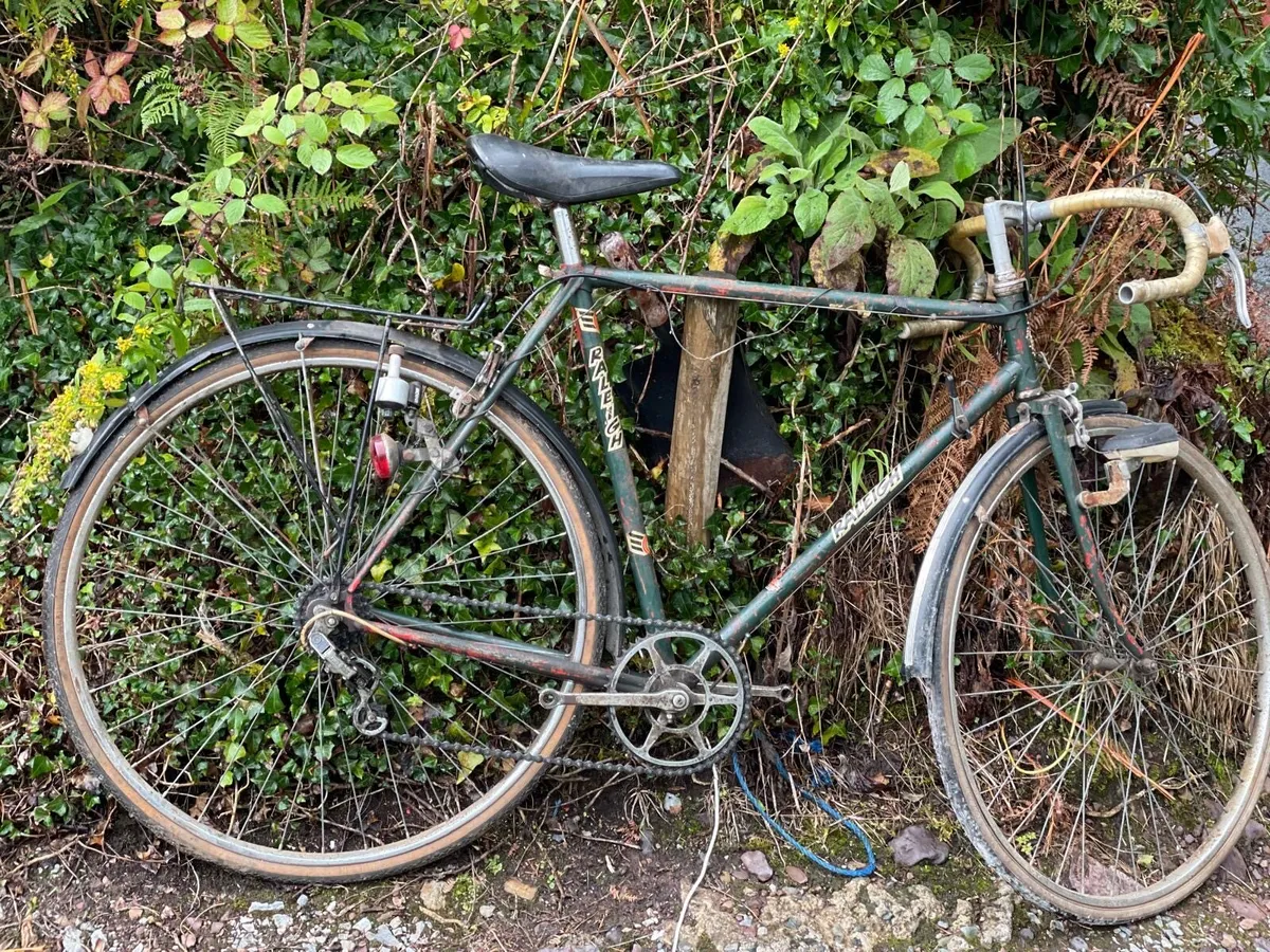 Selection of vintage and modern bicycles - Image 2