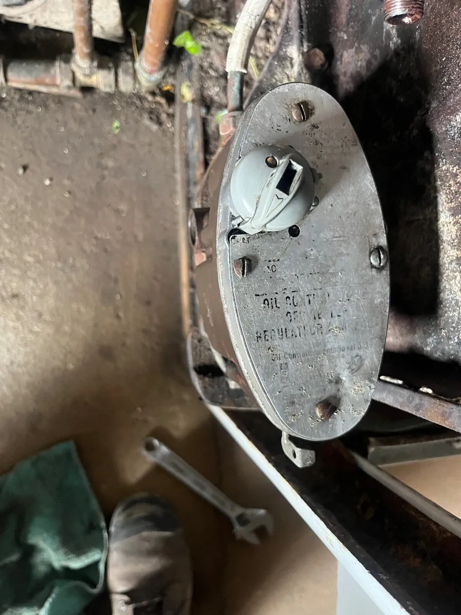 Oil stove - Image 4