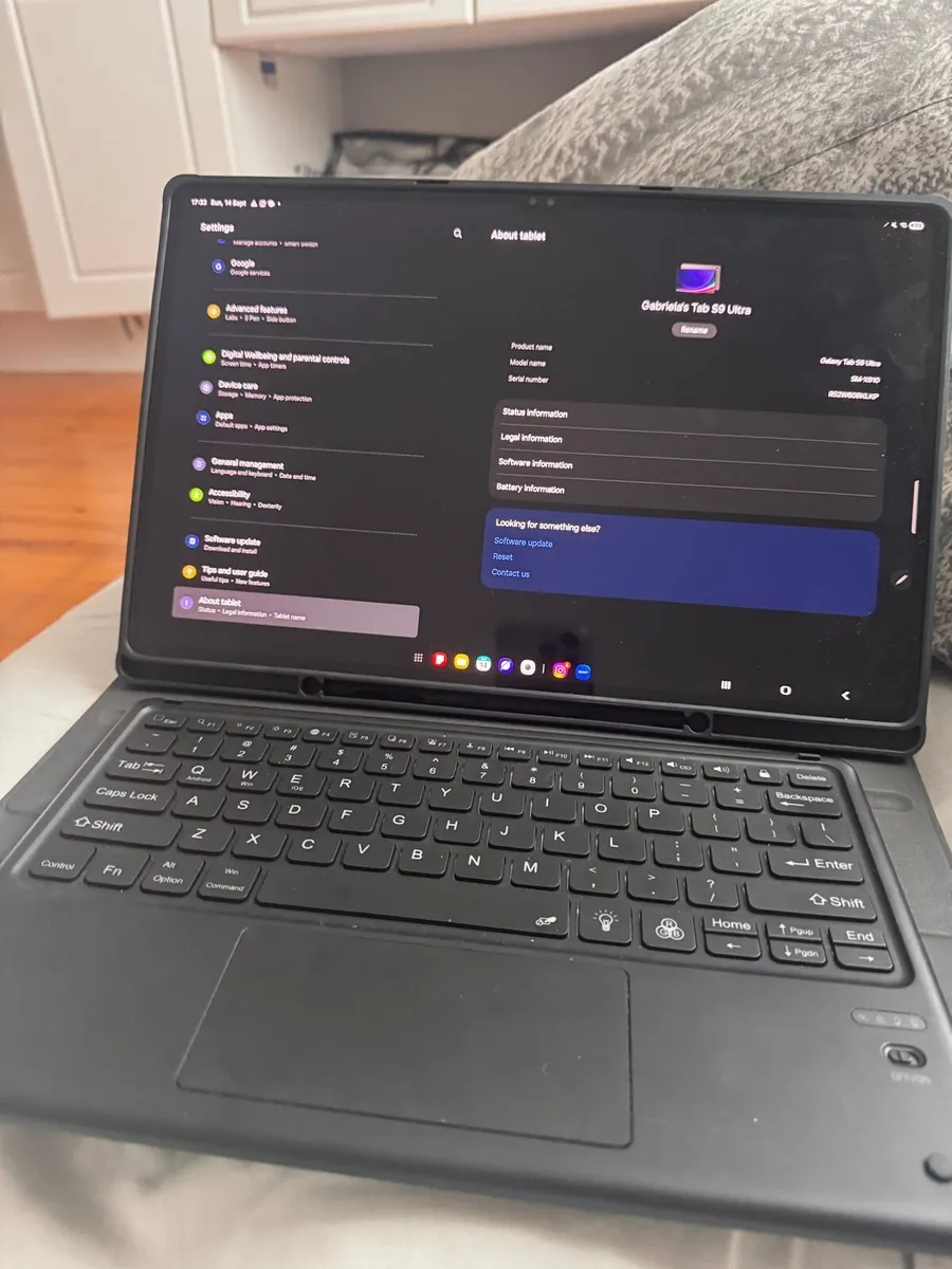 Tablet/ computer galaxy s9 ultra 14.6 inch screen - Image 1