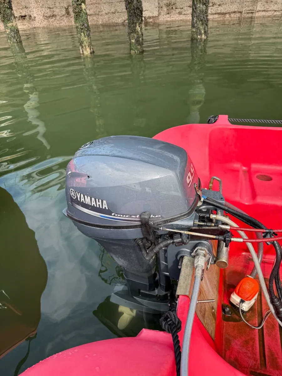 Yamaha 9.9.hp outboard - Image 1