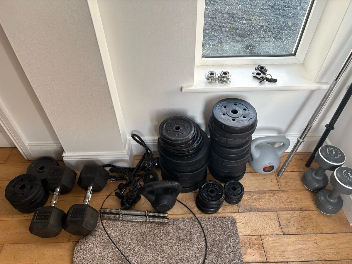 Gym equipment - Image 1