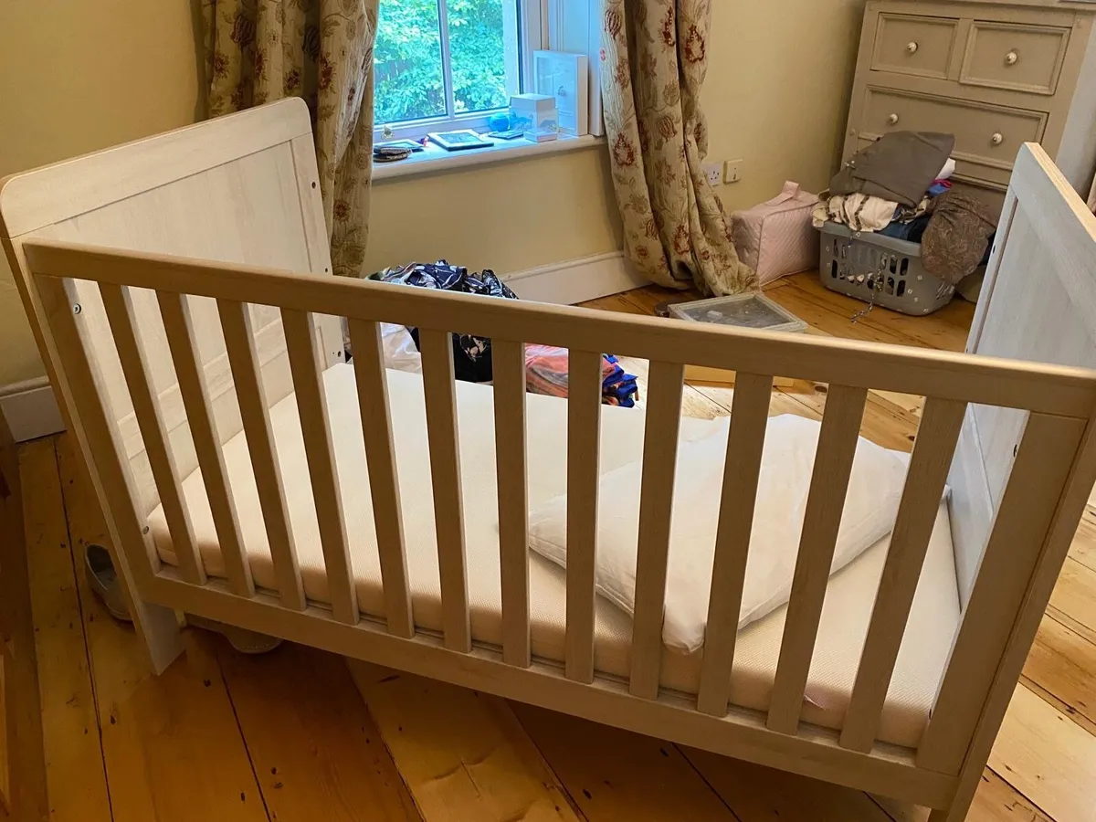 Cot - Image 3