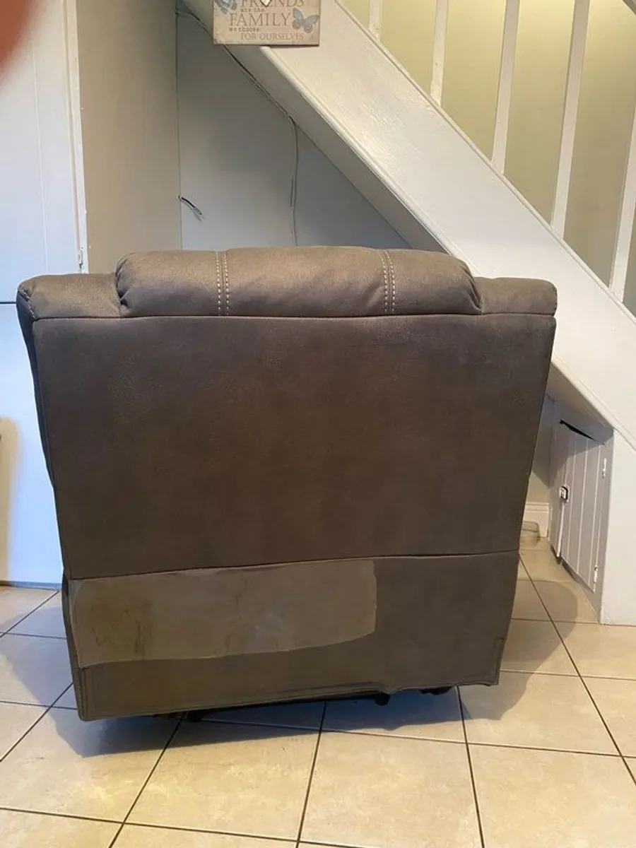 Single Chair Recliner Sofa - Image 4