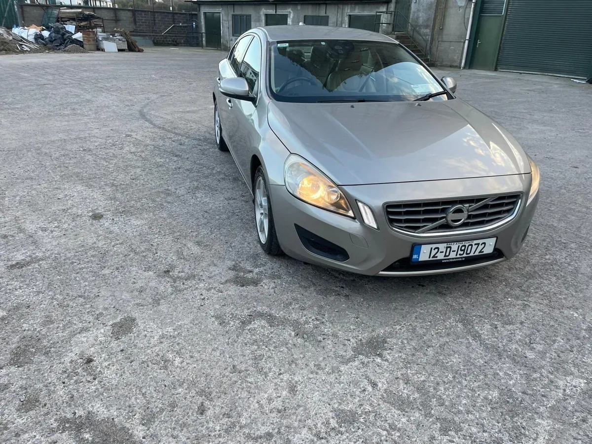 12 Volvo S60 D3 - Image 2