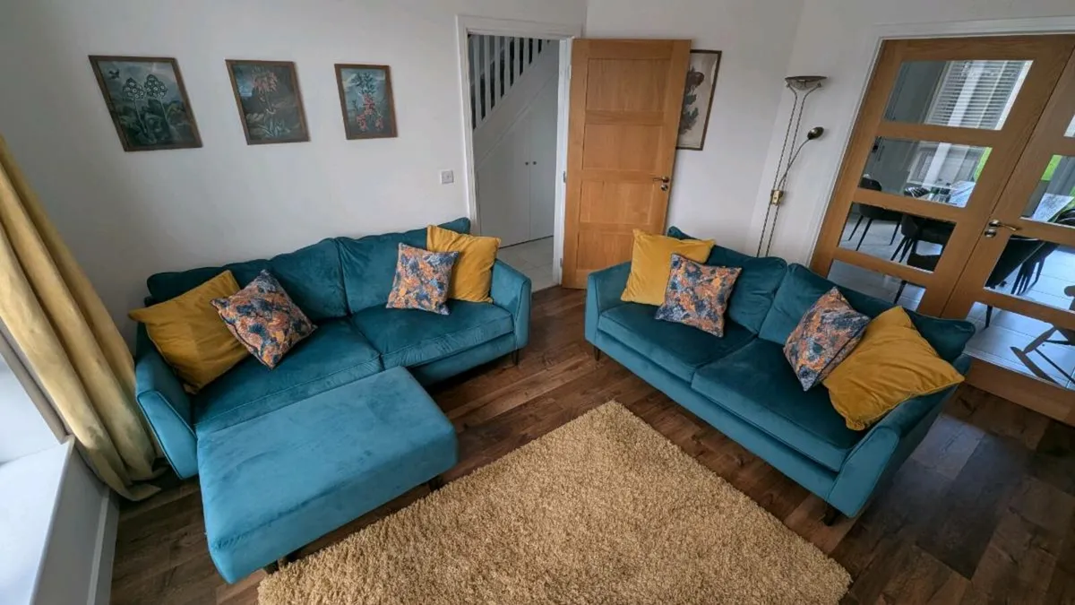 Teal couch set, cushions and protection plan - Image 1