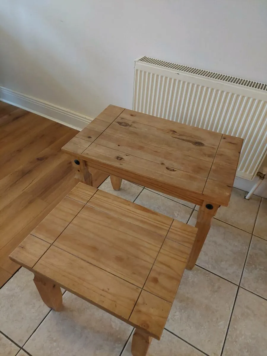 Nesting coffee tables - Image 2