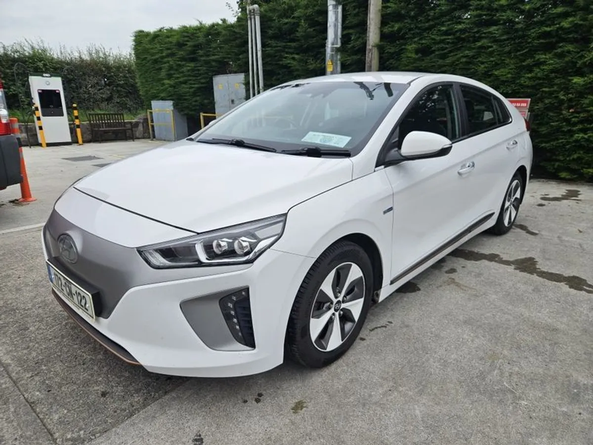 2017 Hyundai Ioniq - Image 1