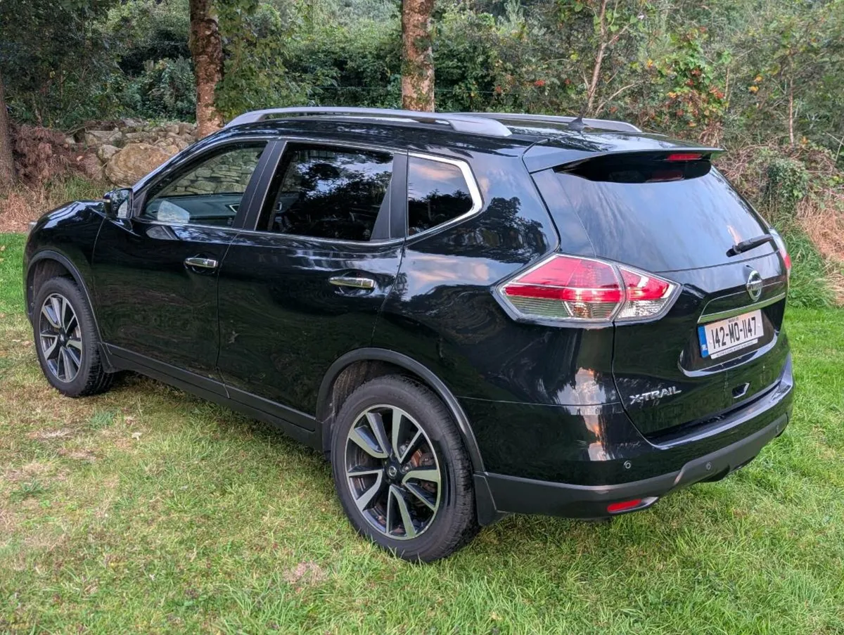 7 Seat/ X-Trail/ Tested and Serviced - Image 3