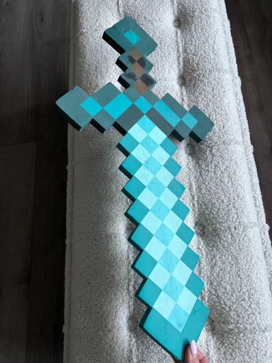 Minecraft sword - Image 1