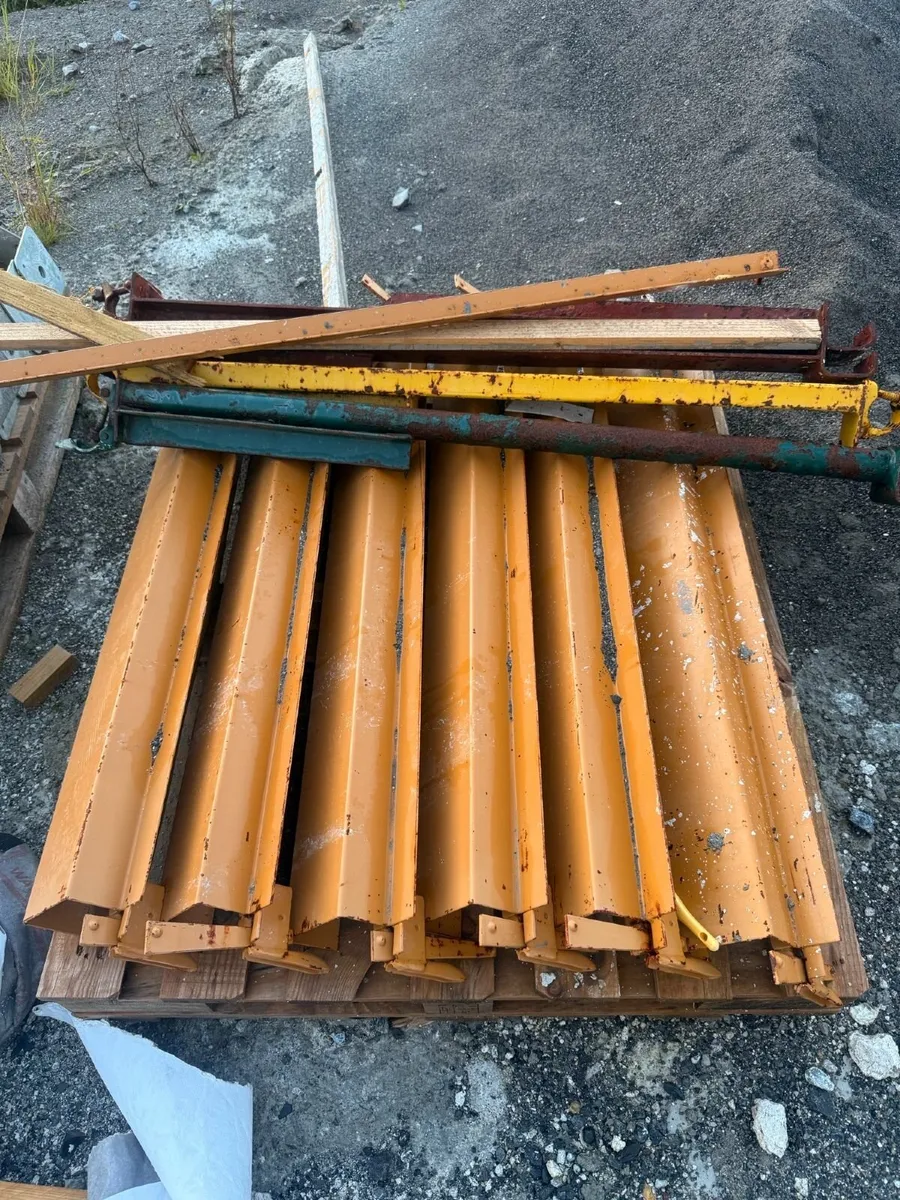 Scaffolding - Image 3