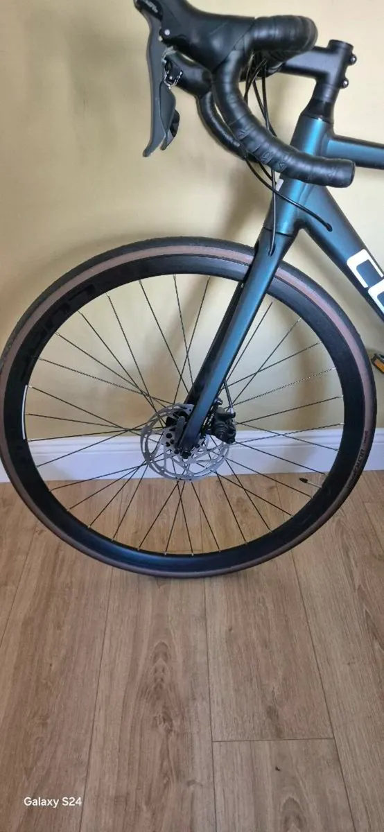 Cube Attian Road Bike Small ( Brand New ) - Image 2