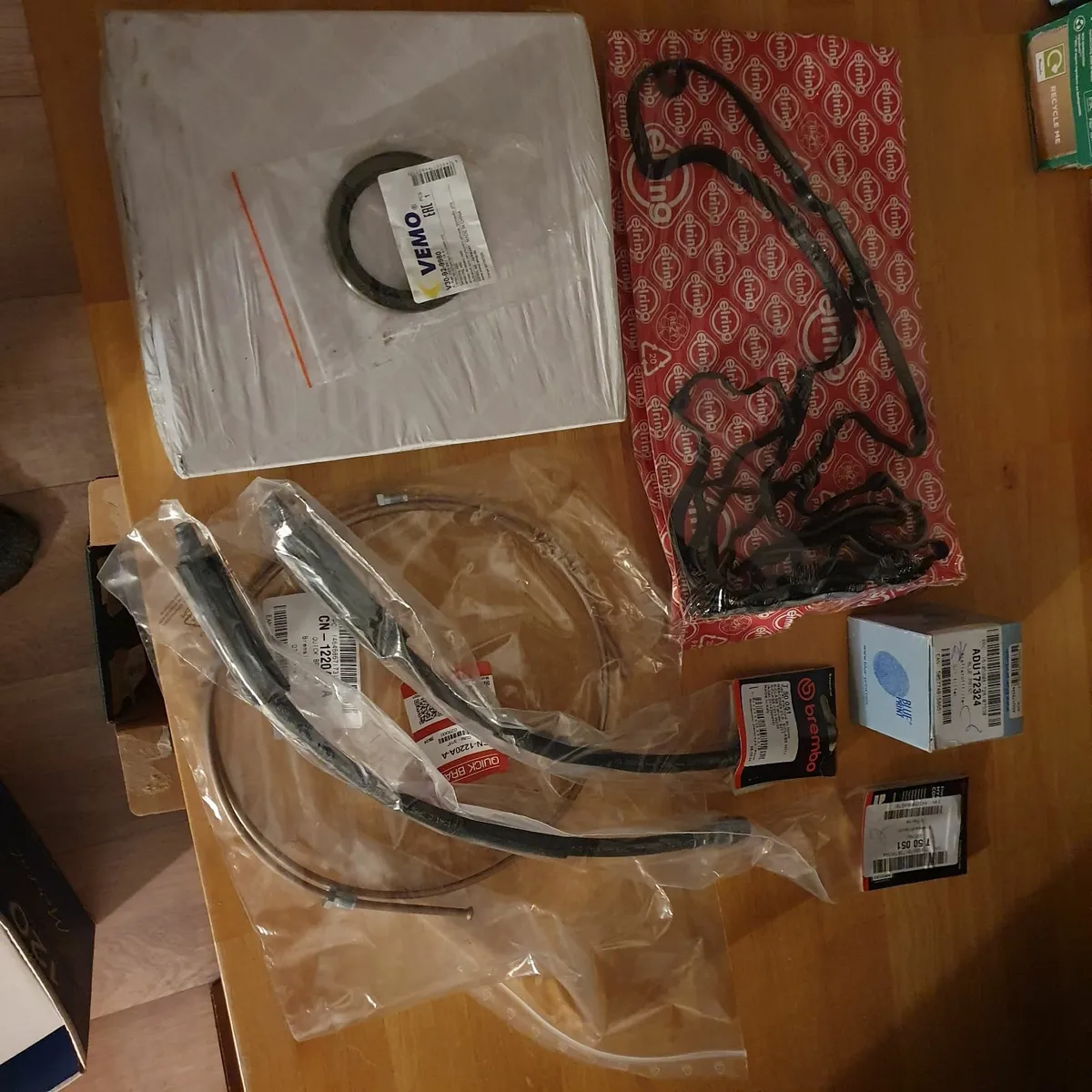 Mercedes e200 1.8 kompressor parts - Image 1