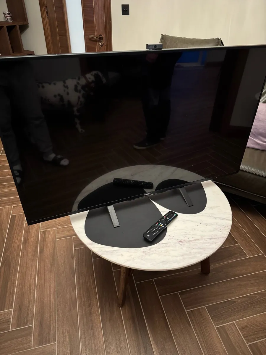 Sony Smart TV 49inch with Chromecast - Image 1