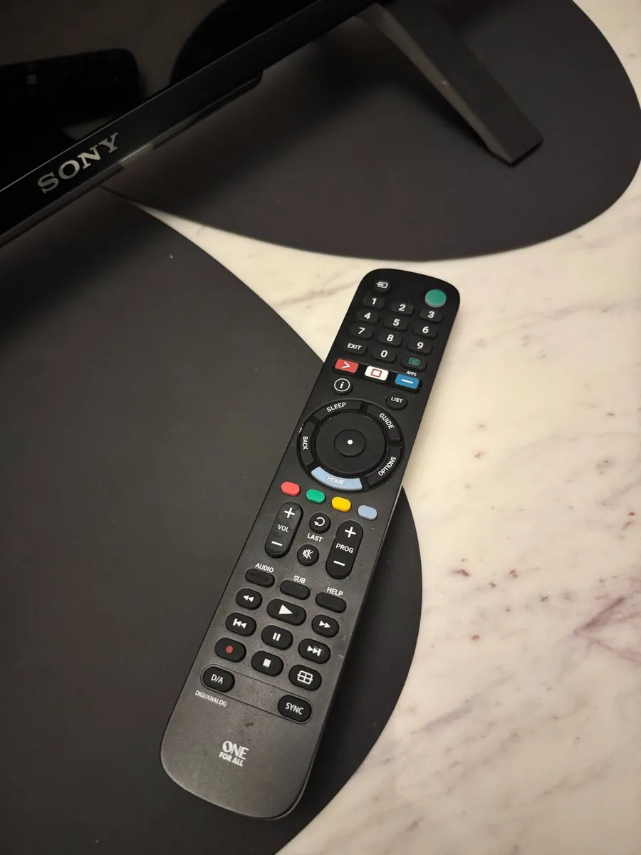 Sony Smart TV 49inch with Chromecast - Image 3