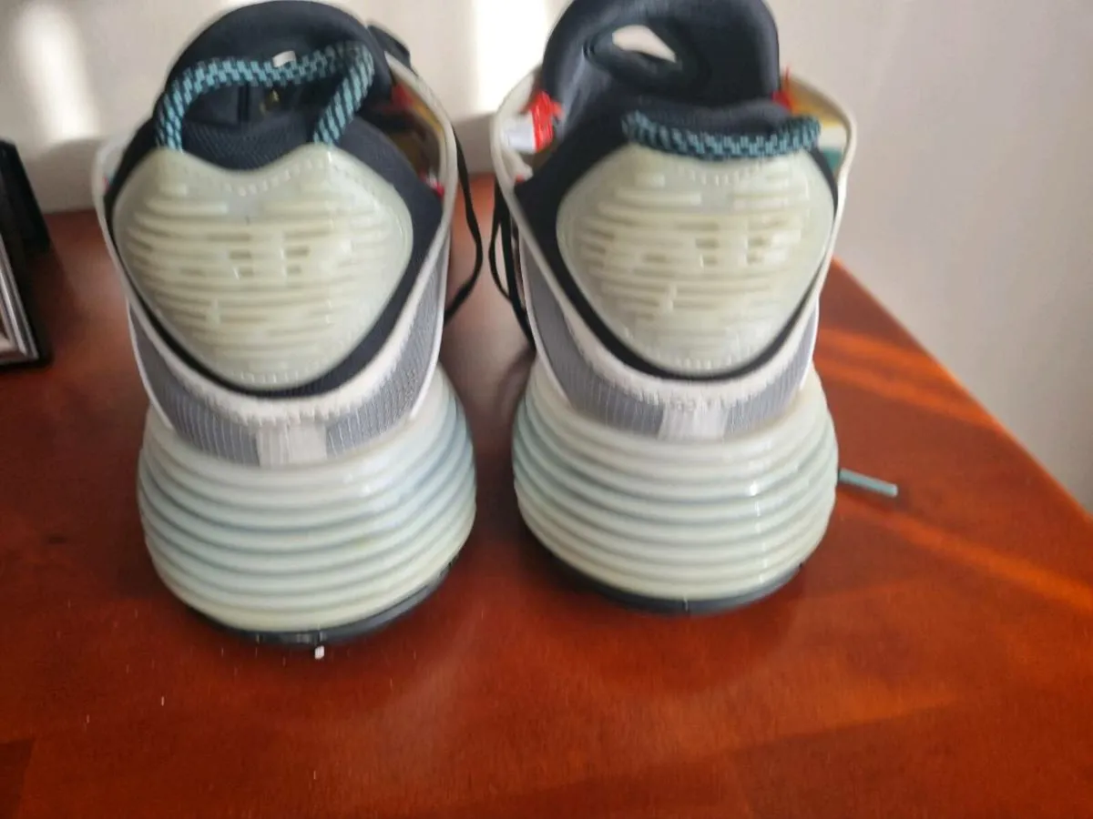 Nike air max runners - Image 4