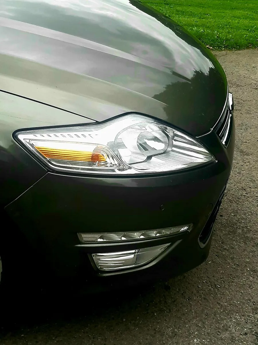 Ford mondeo - Image 2