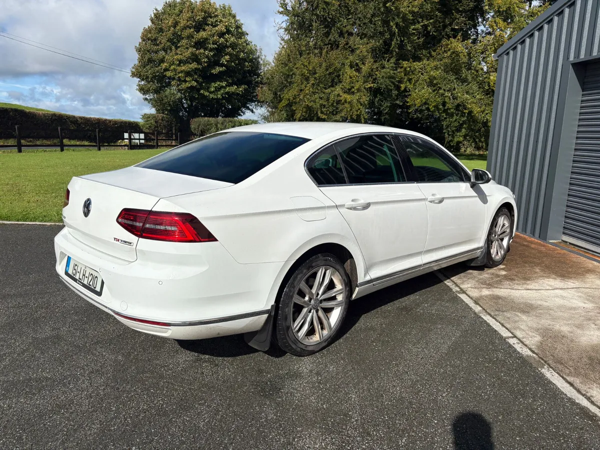 2015 Volkswagen Passat 1.6tdi Highline - Image 4