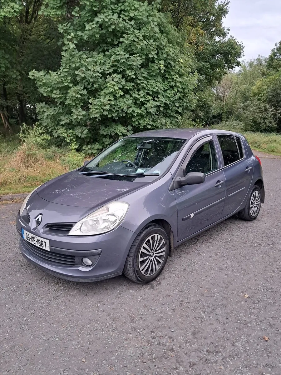Renault Clio 2009 Taxed and Tested - Image 1