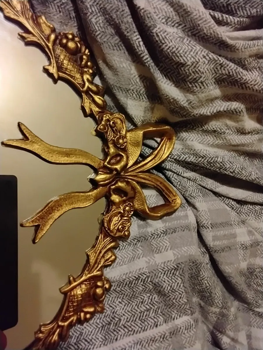Gilded brass oval mirror - Image 3