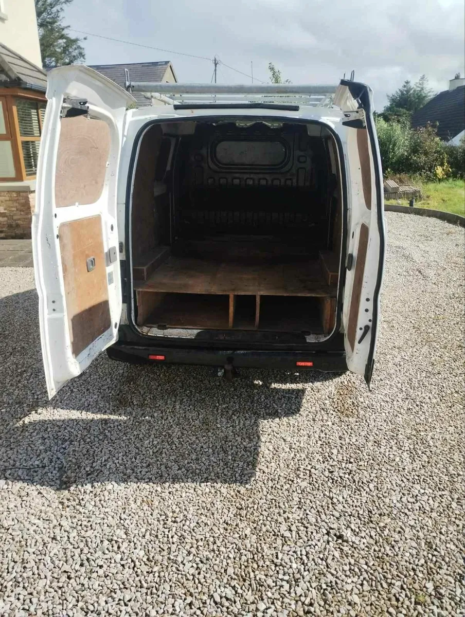 Nissan NV200 2017 - Image 4