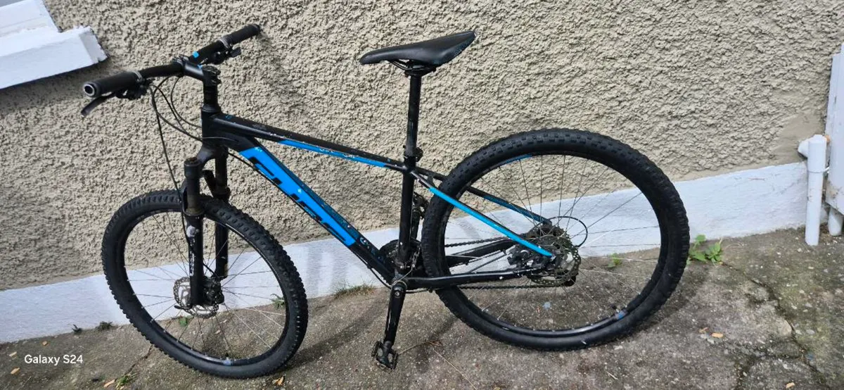 Cube Aim Race 27.5 - Image 1