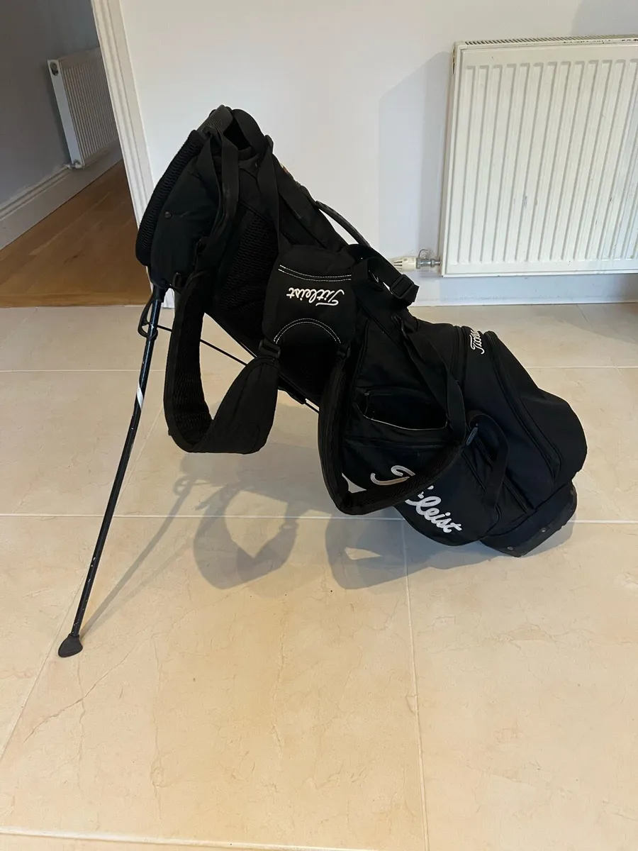 Titliest Golf Stand bag - Image 3