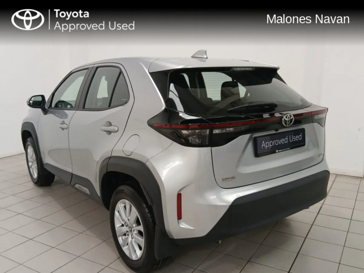 Toyota Yaris Cross Luna - Image 2