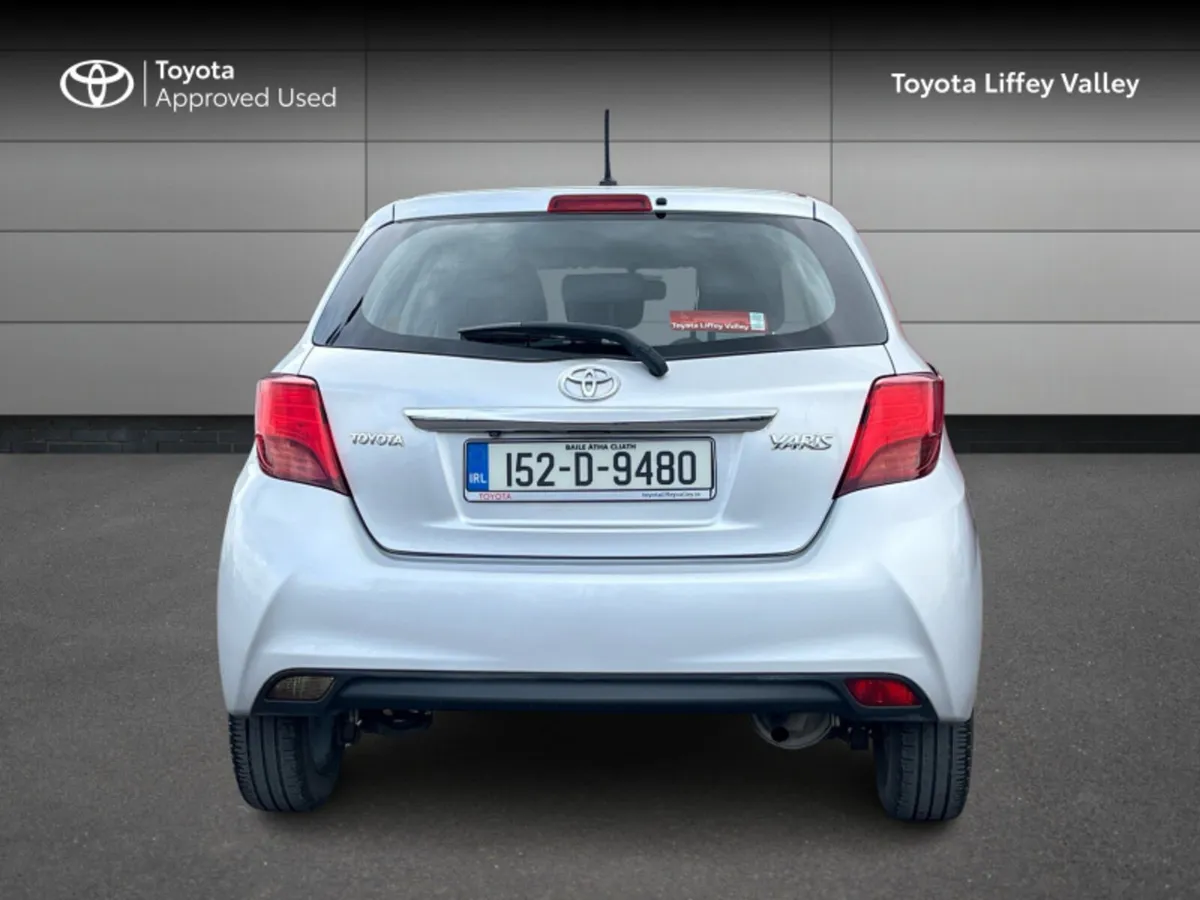 Toyota Yaris 1.0 SOL MC 4DR 5DR - Image 4