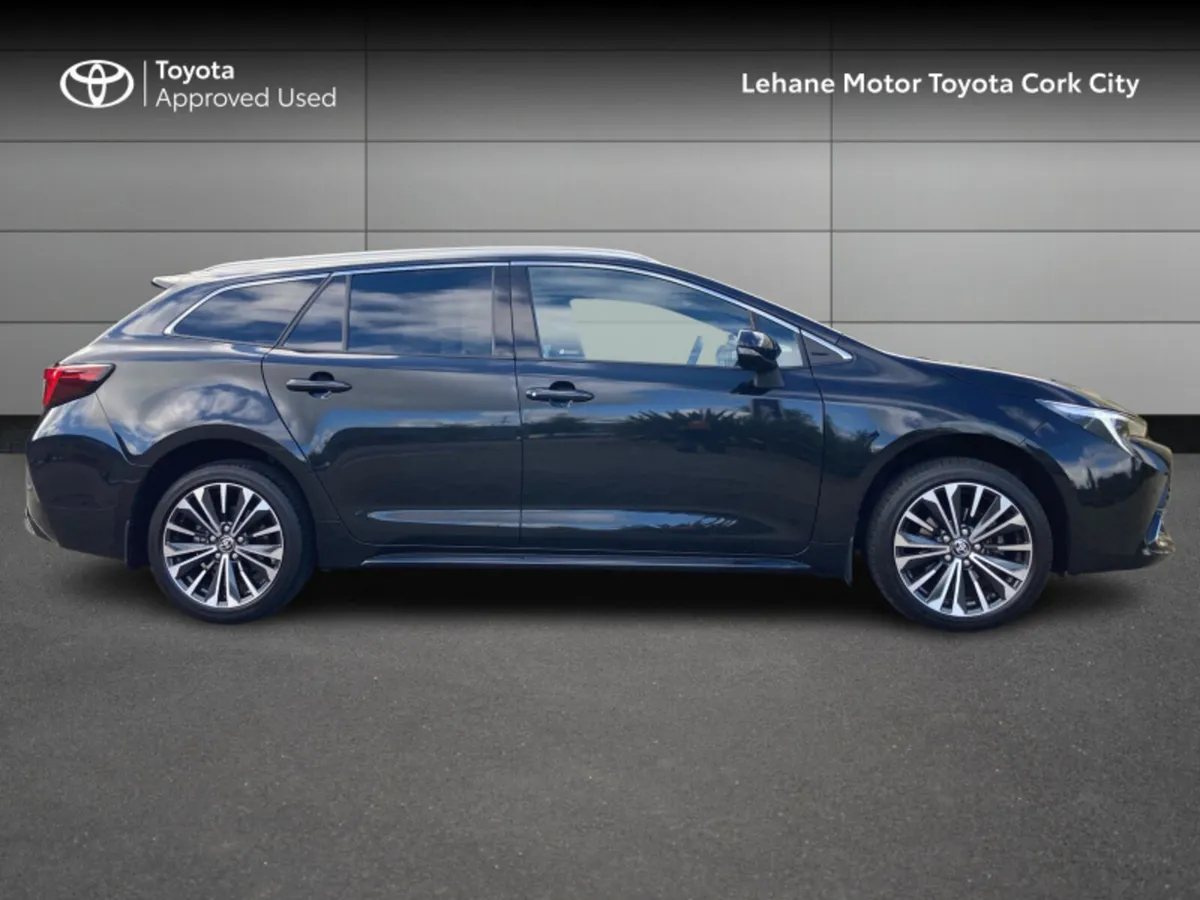 Toyota Corolla - Image 3