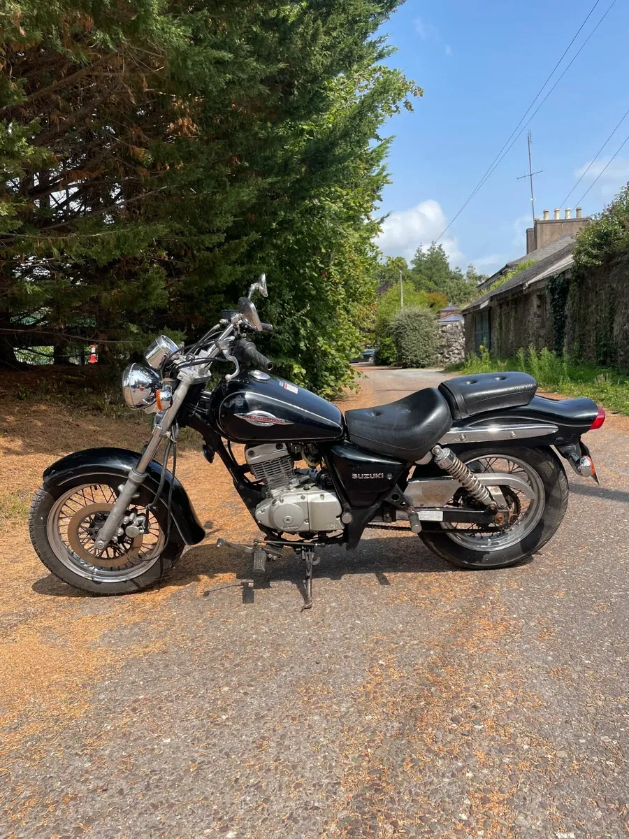 Suzuki GZ 125 Marauder - Image 3