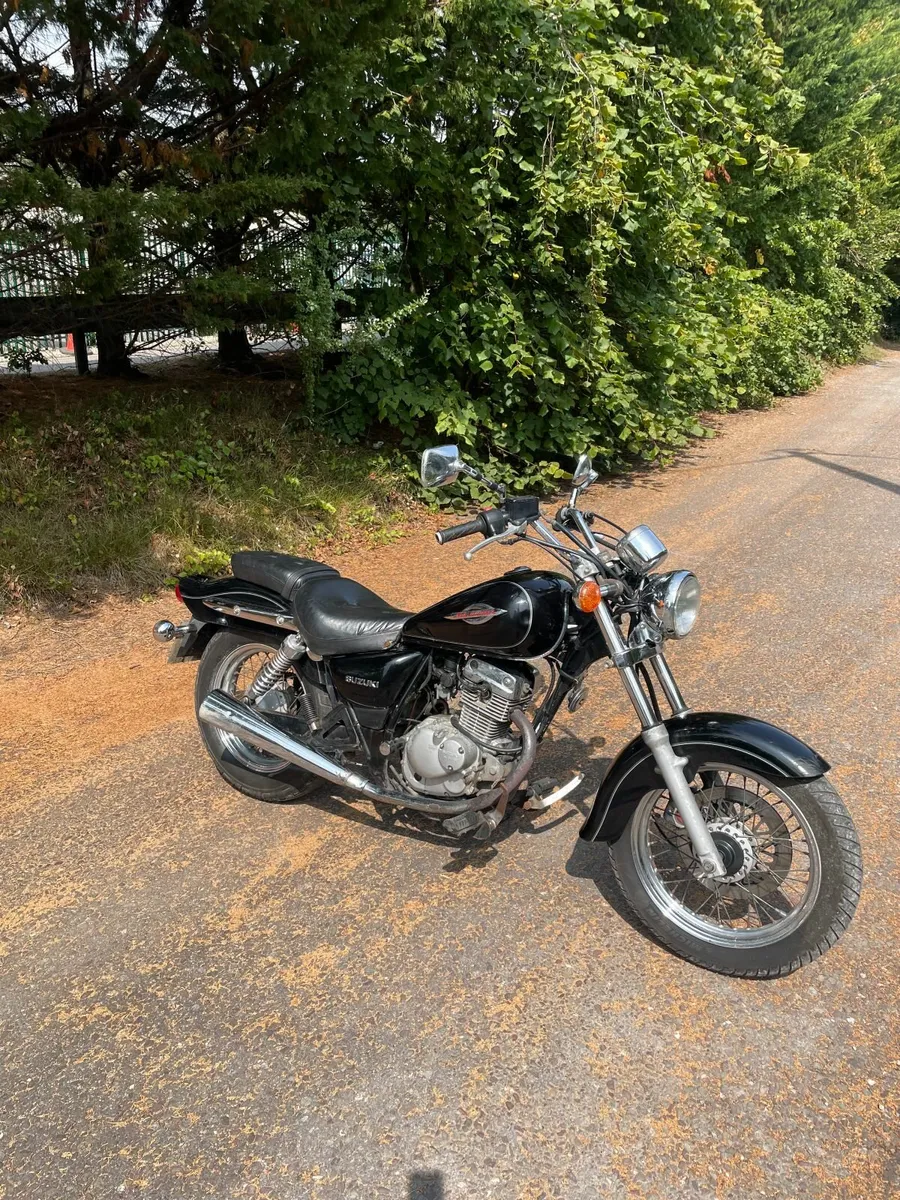 Suzuki GZ 125 Marauder - Image 4