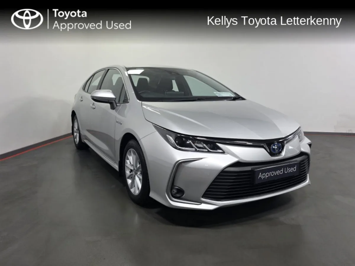 Toyota Corolla COROLLA HYBRID LUNA SAL #95 - Image 1