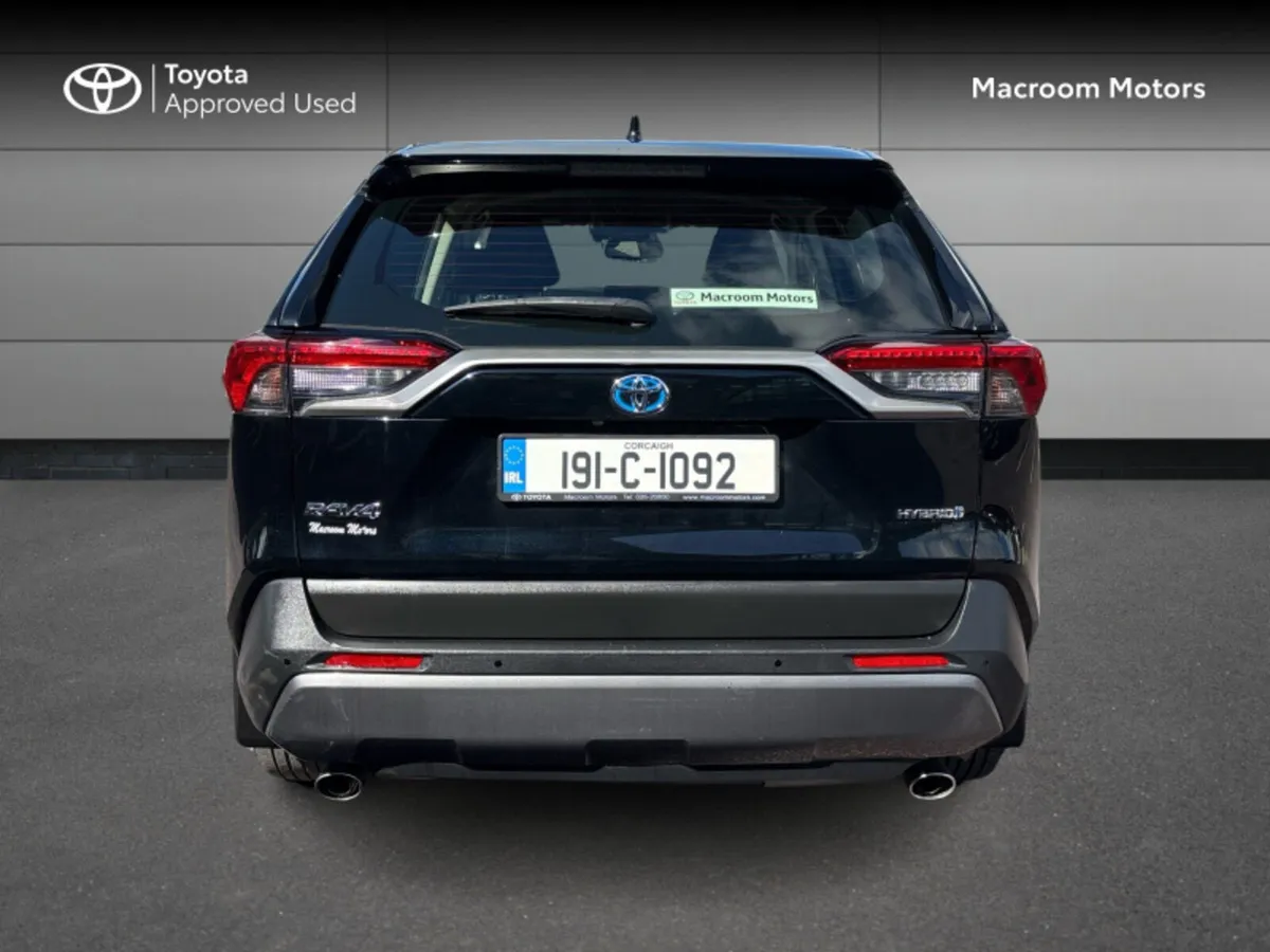 Toyota RAV4 RAV4 HYBRID LUNA 2WD - Image 4