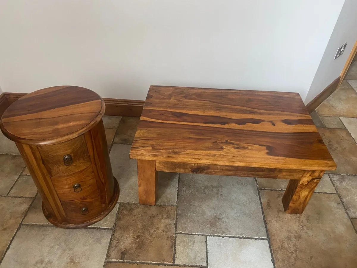 Solid wood coffee table and side drum table - Image 1