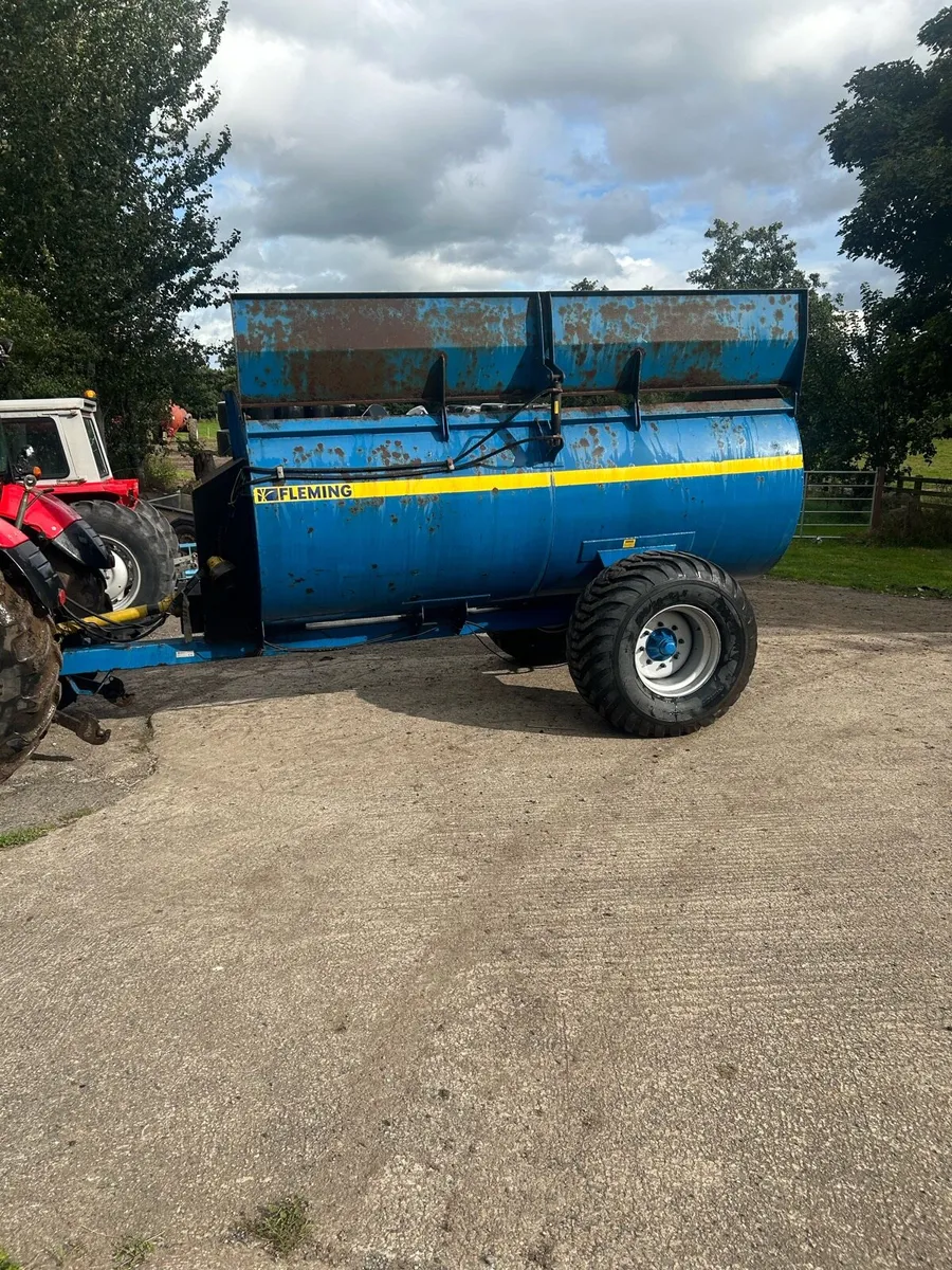 Fleming dung spreader - Image 3
