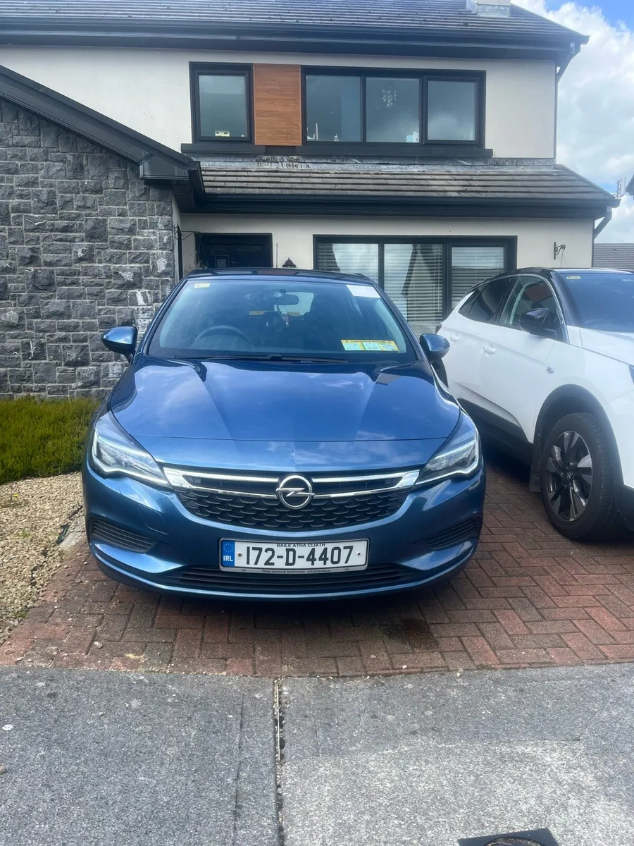 Opel Astra - Image 2