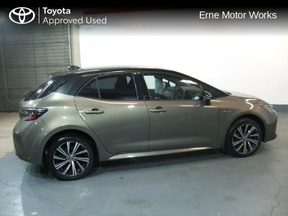 Toyota Corolla COROLLA HYBRID L/SPORT HB - Image 3