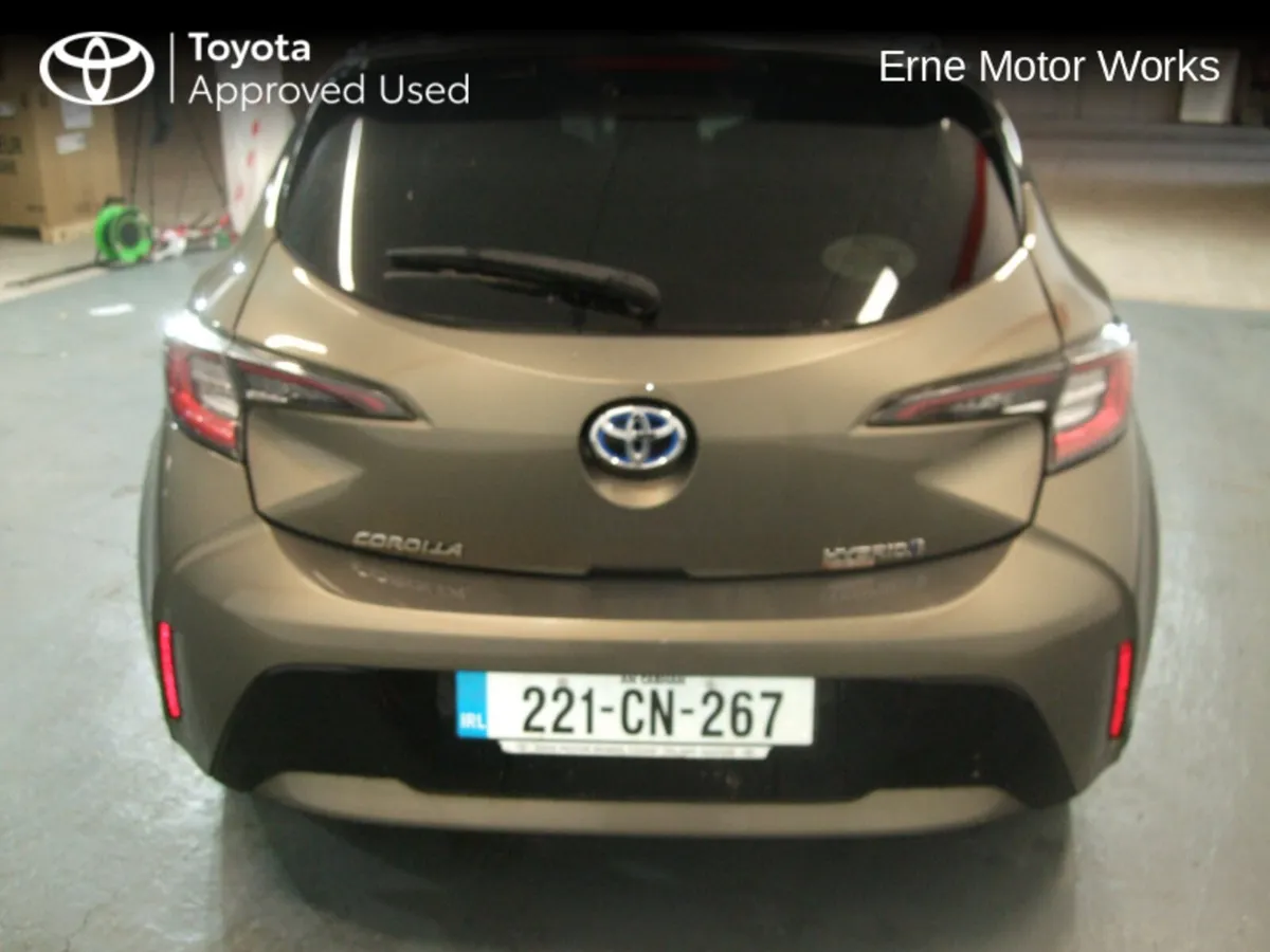 Toyota Corolla COROLLA HYBRID L/SPORT HB - Image 4