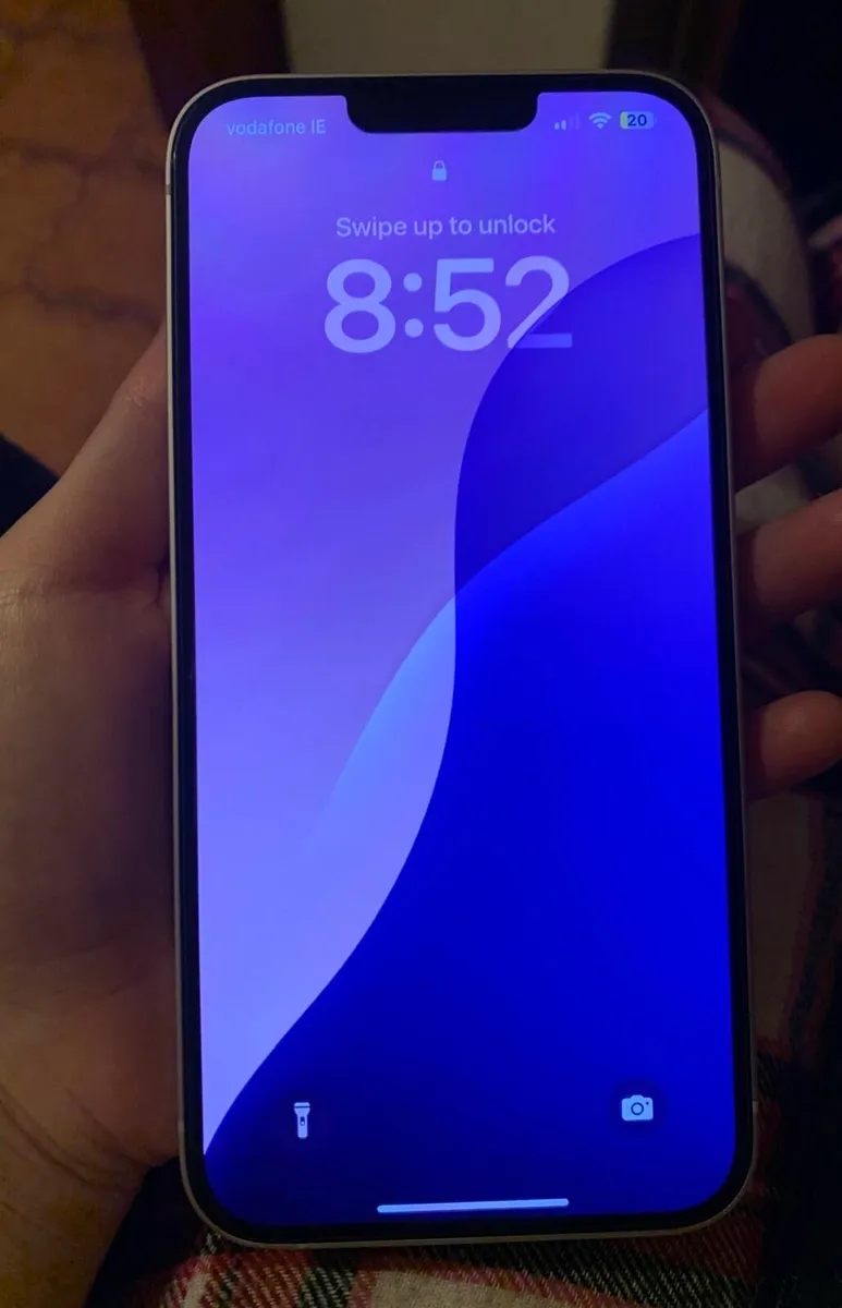 iPhone 14 Plus - Image 1