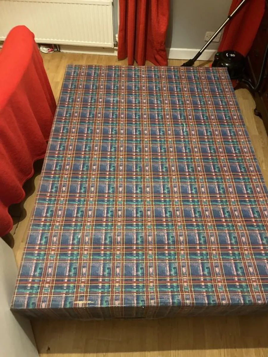 Double bed base - Image 2