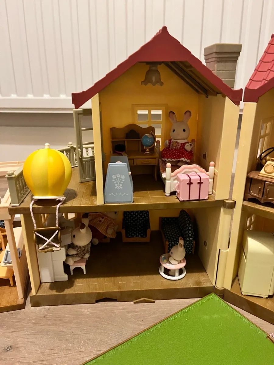 Sylvanian families village - Image 4