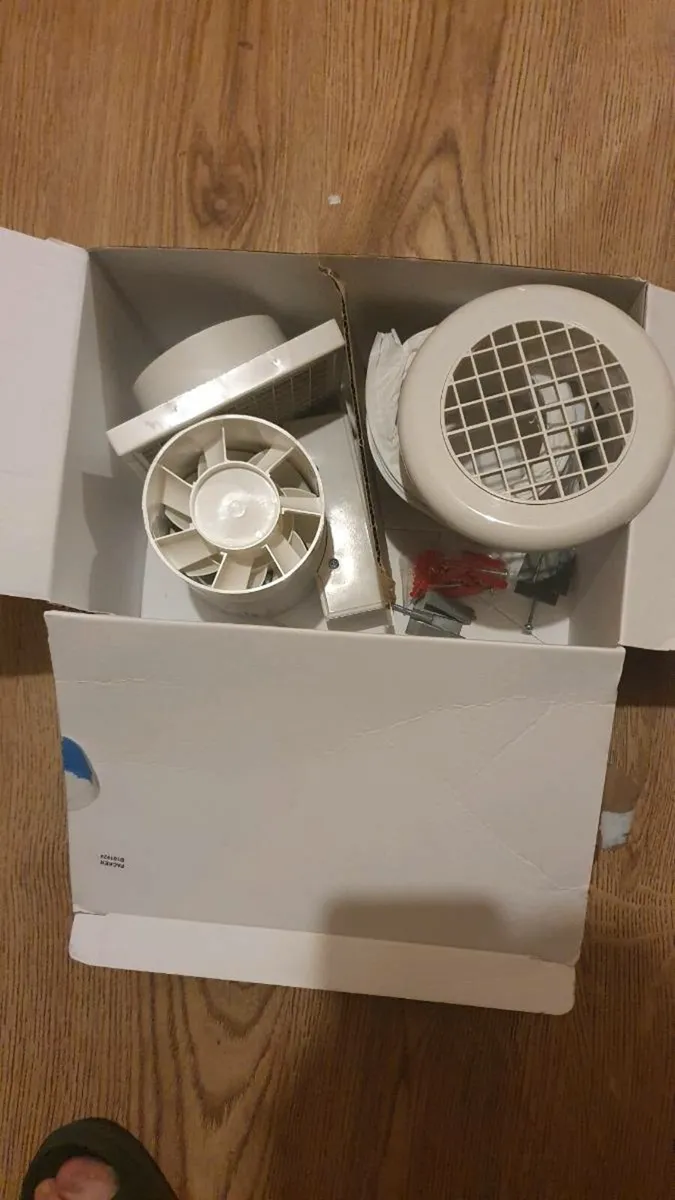 Extractor Fan - Image 1