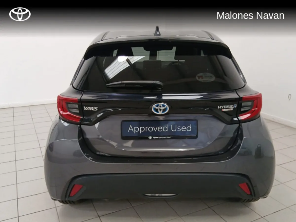Toyota Yaris YARIS 1.5 HYBRID L/SPORT - Image 4