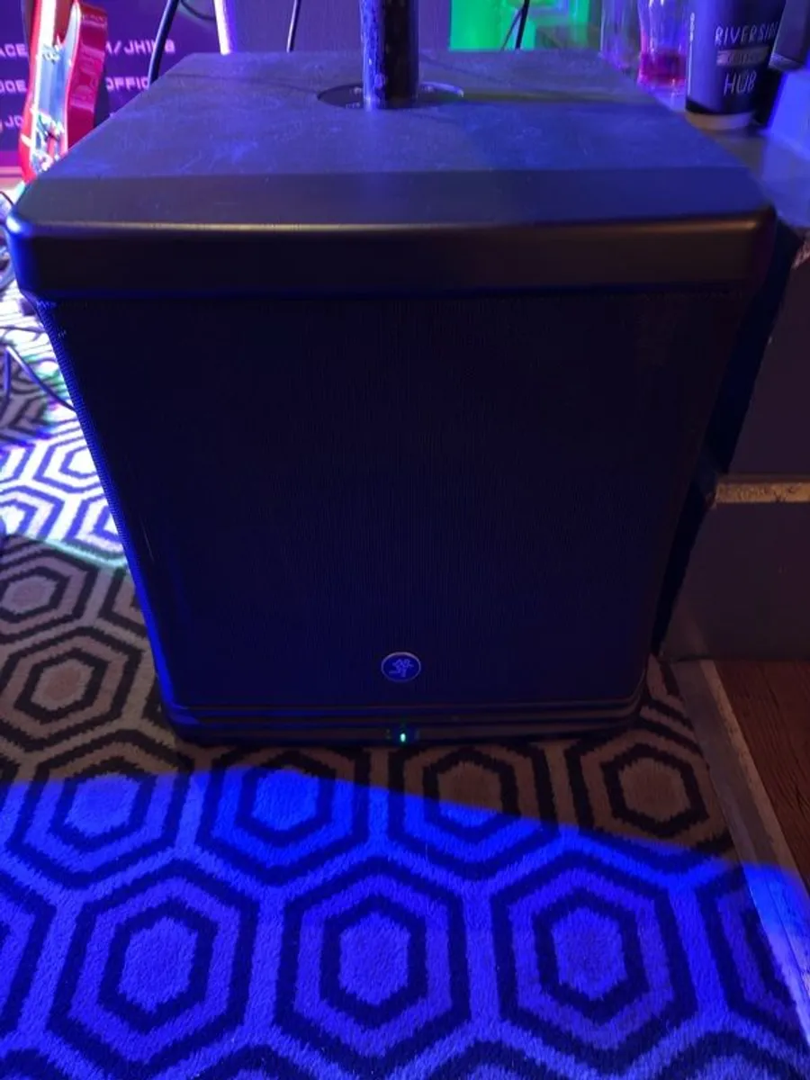 Mackie DLM 12 & 12S PA System - Image 2