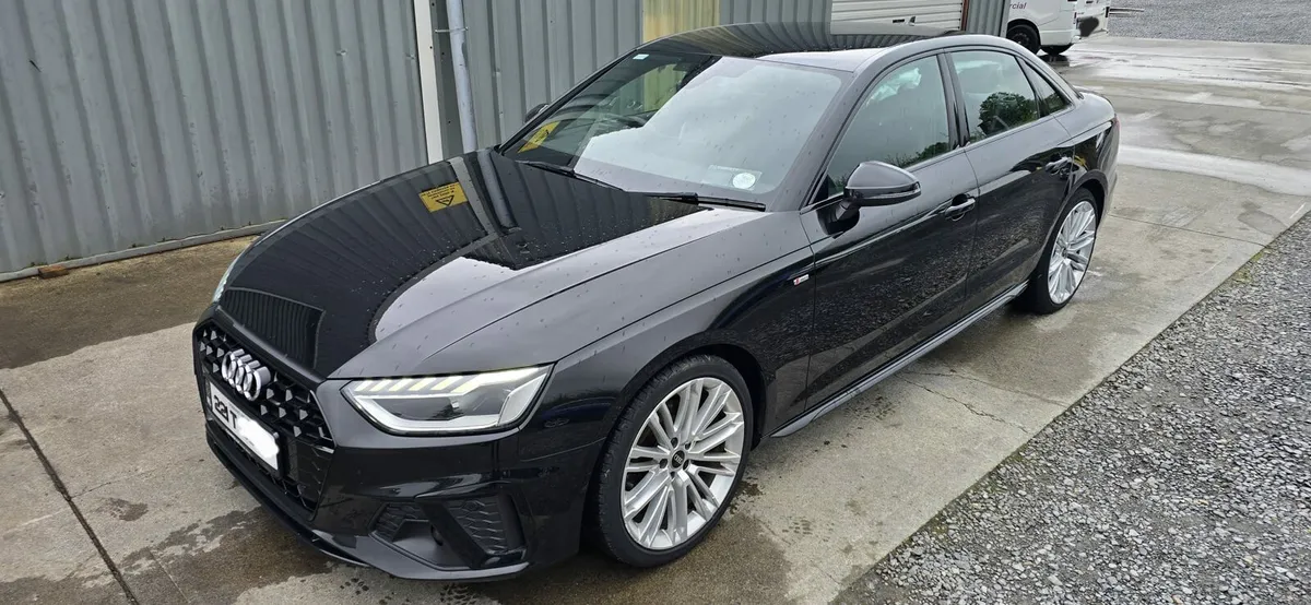 221 AUDI A4 S-LINE AUTO - Image 1