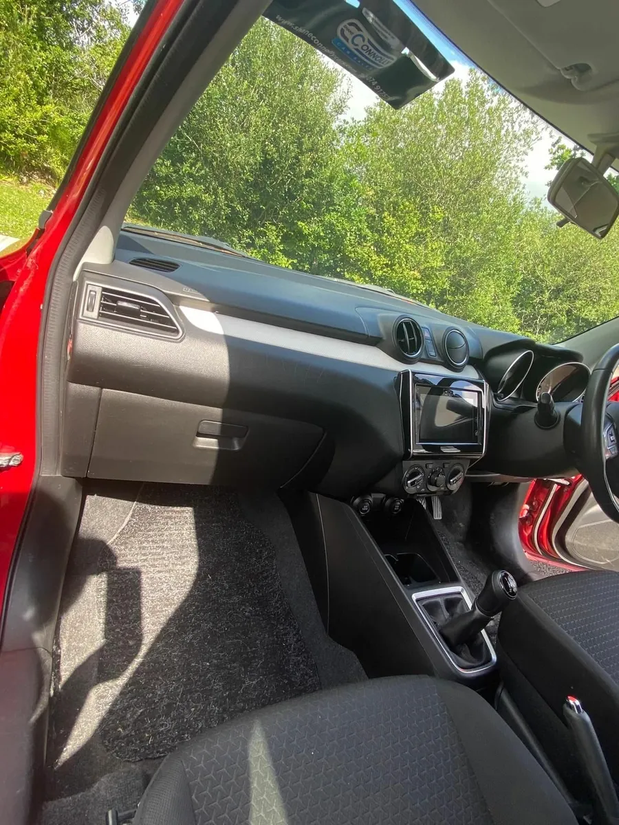 Suzuki Swift 2018 - Image 2