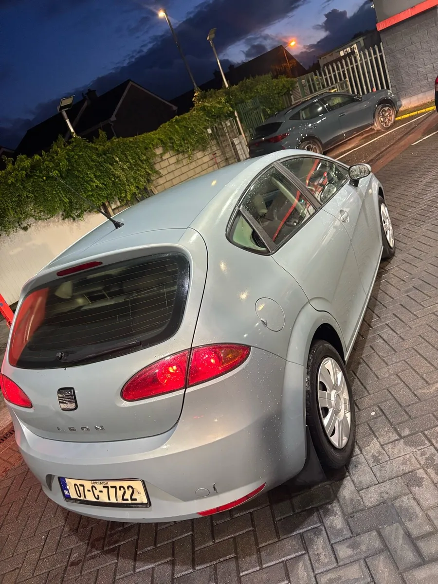 Seat Leon *low milage* - Image 4