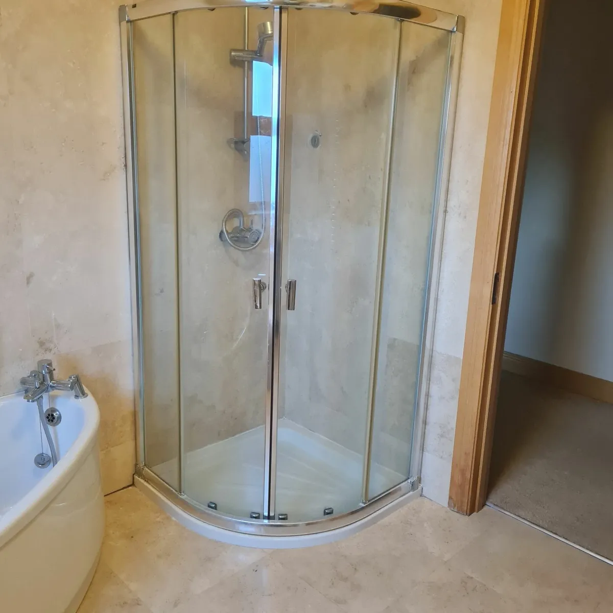 Bathroom sanitary ware - Image 2