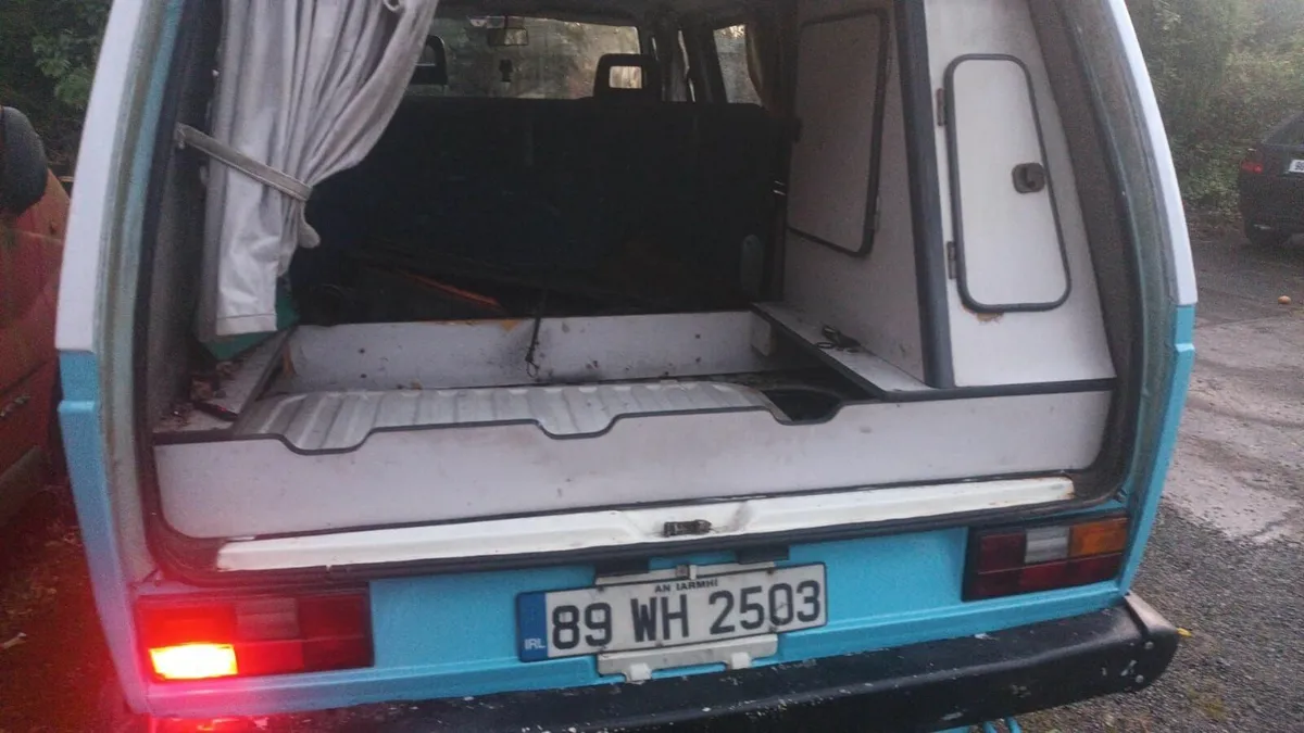 VW CAMPING 1989 - Image 4