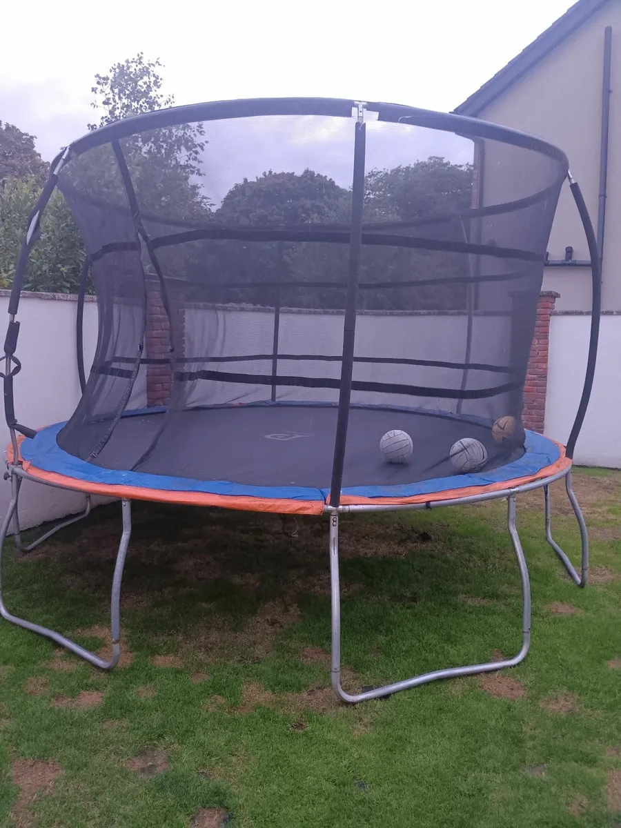 Trampoline - Image 1